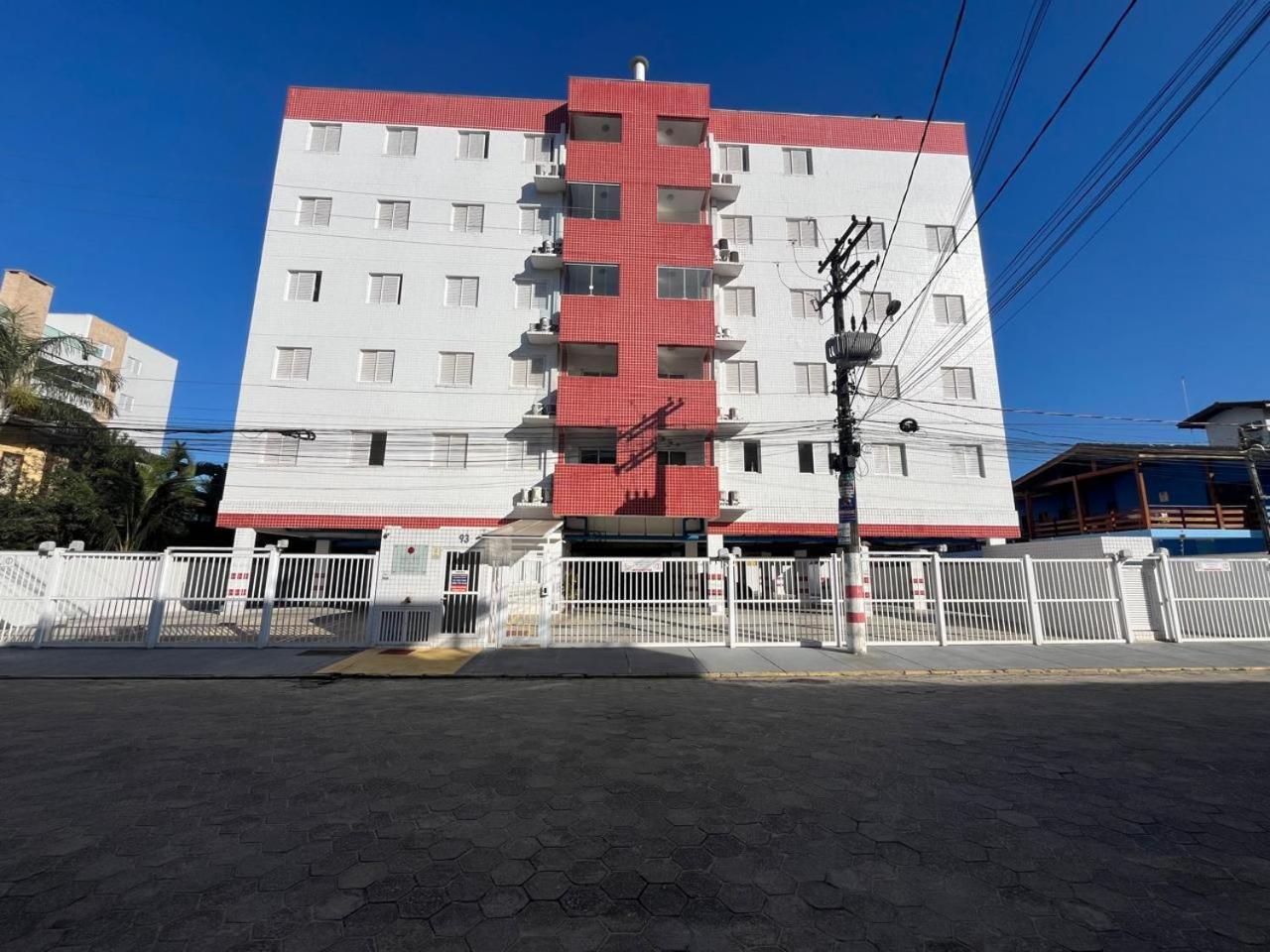 Apartamento Em Ubatuba! A 100M Da Praia! Экстерьер фото