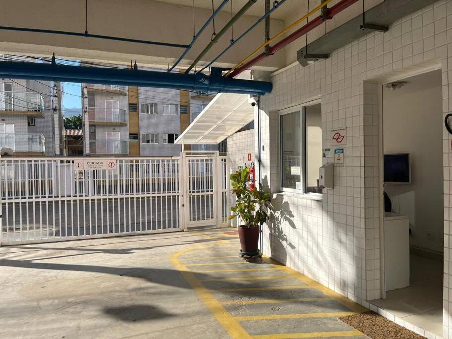 Apartamento Em Ubatuba! A 100M Da Praia! Экстерьер фото